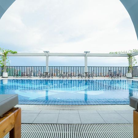 The Onra Hotel Phnom Pen Exterior foto