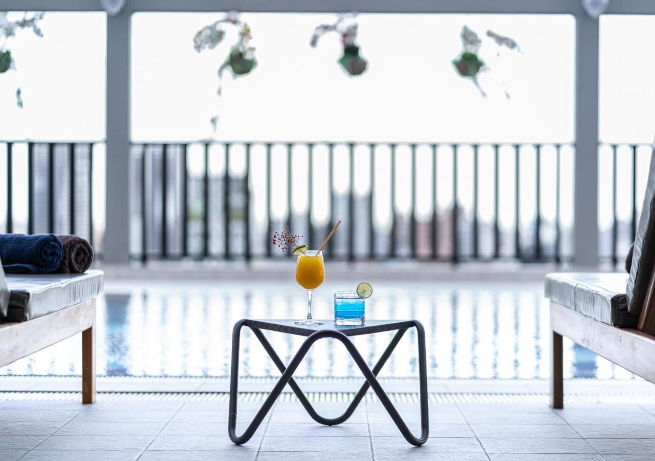 The Onra Hotel Phnom Pen Exterior foto
